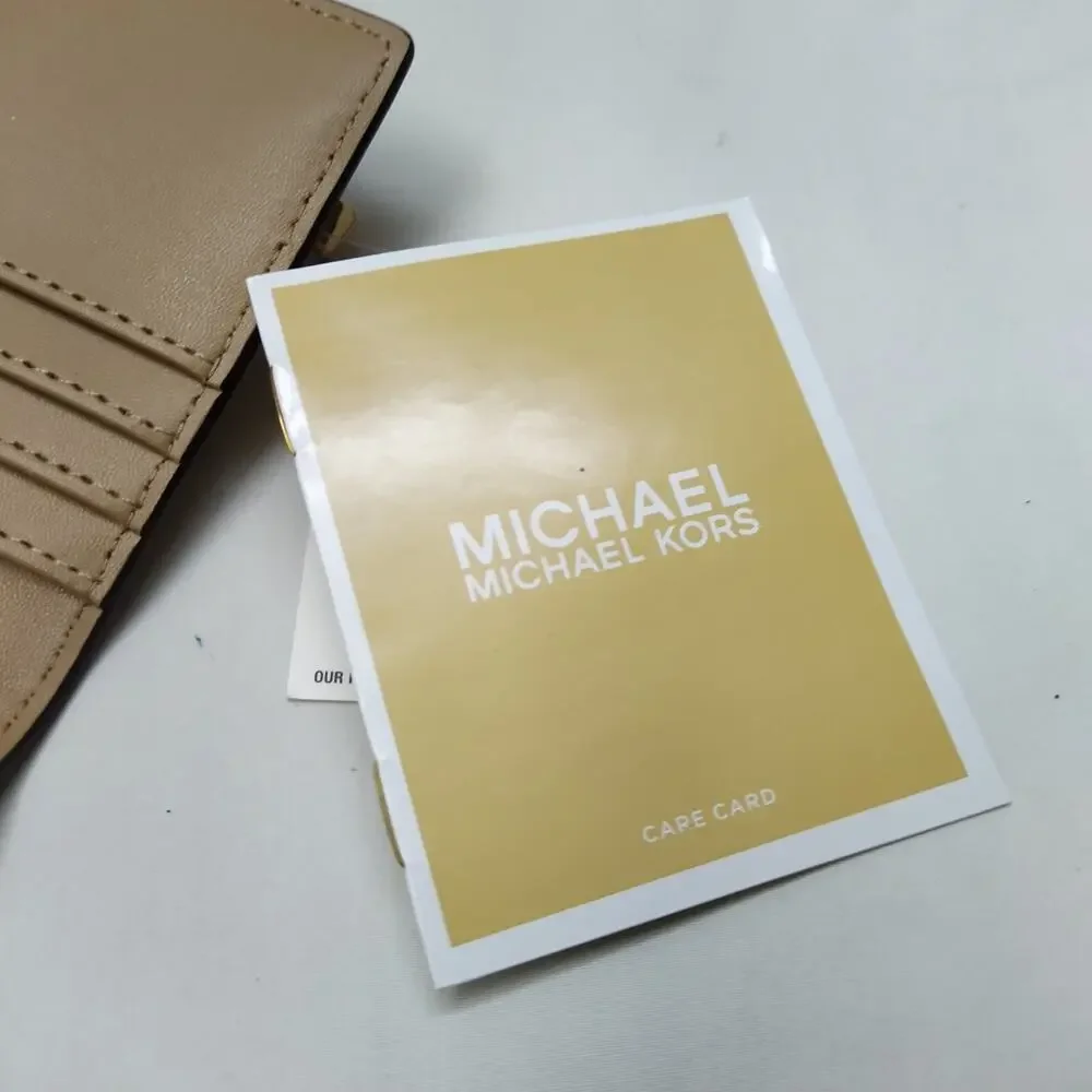 Michael Kors Reed Camel Leather Credit Card Bifold Snap Wallet - Brand New $298
